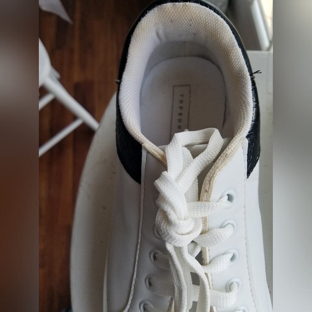 Topshop Sneakers White Black Trim Size 38/7 Made in Italy - Picture 7 of 12